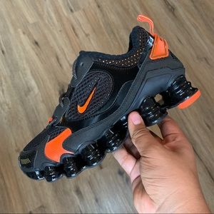 Nike Women’s Shox TL Nova SP